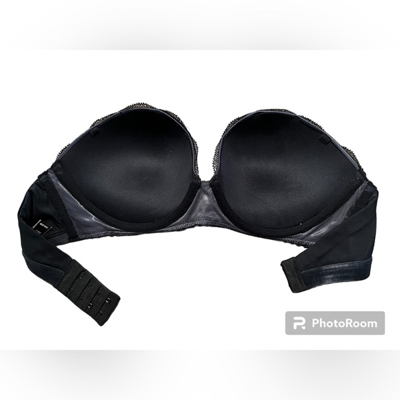 VICTORIA’S SECRET Black Strapless Bra - Picture 2 of 3